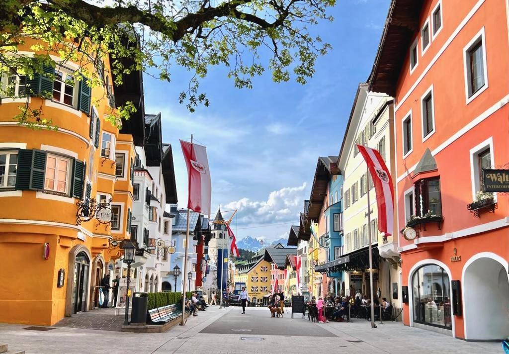 Stadtvilla Belle Kitz Im Zentrum Mit Sauna By Belle Stay キッツビュール エクステリア 写真